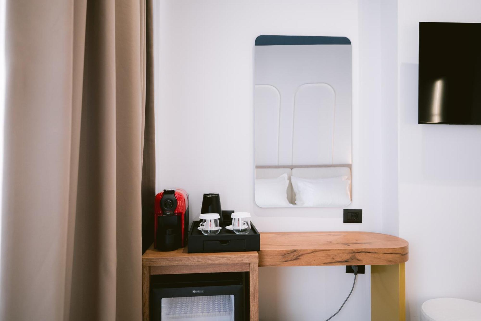 Noemie Hotel Химар Екстериор снимка