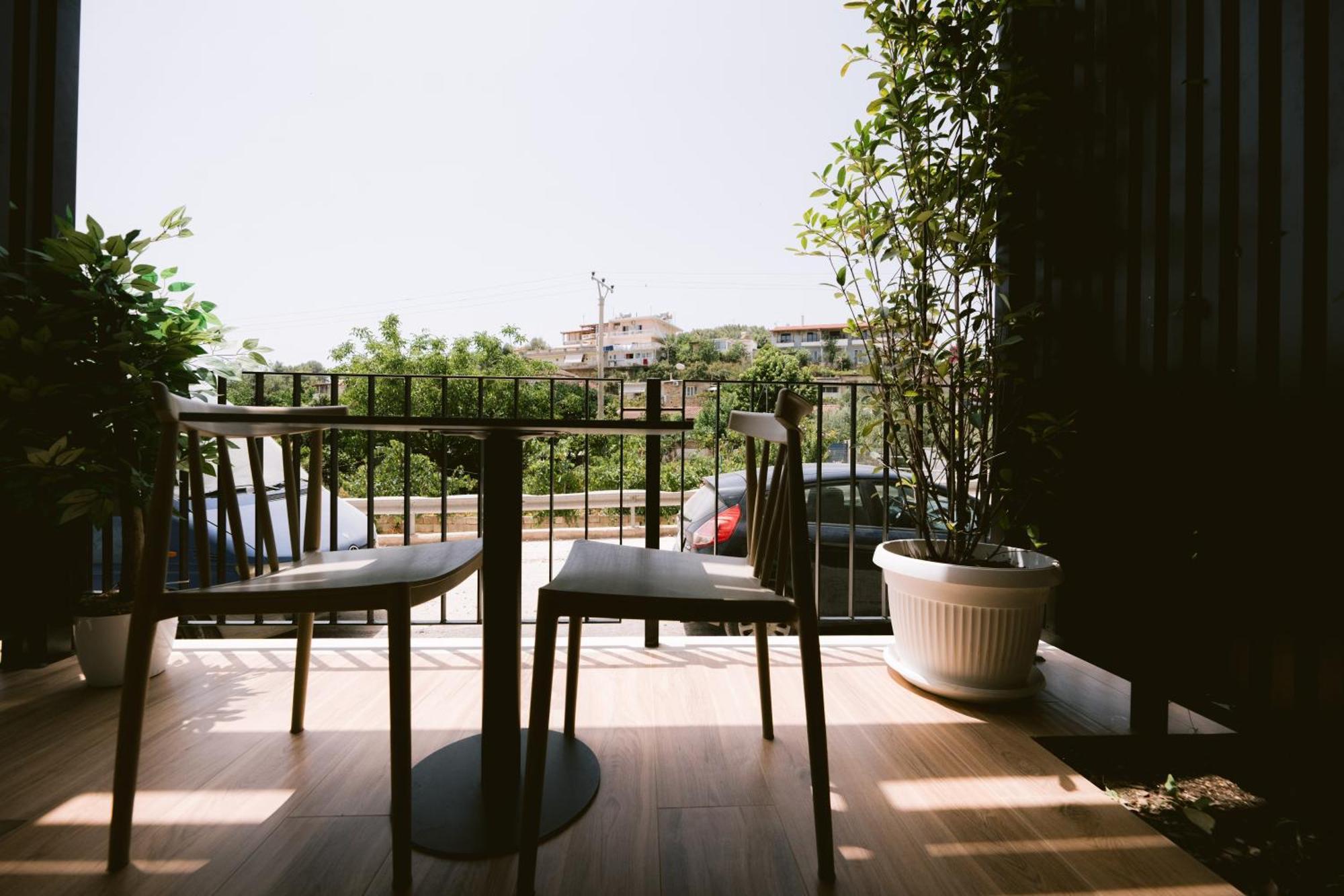 Noemie Hotel Химар Екстериор снимка