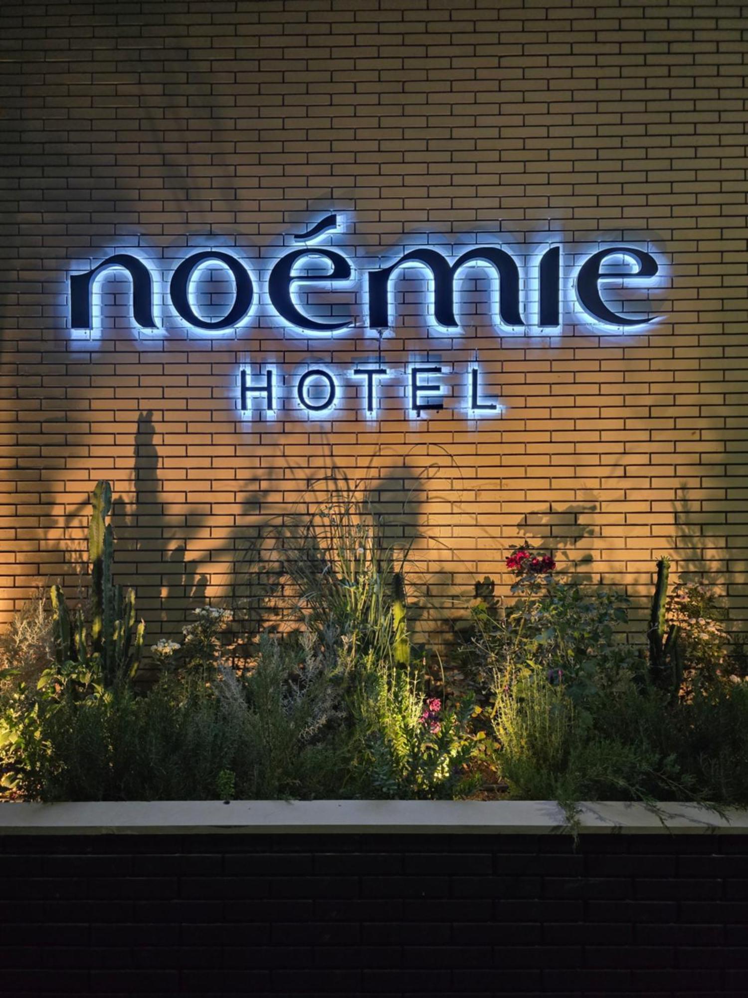 Noemie Hotel Химар Екстериор снимка